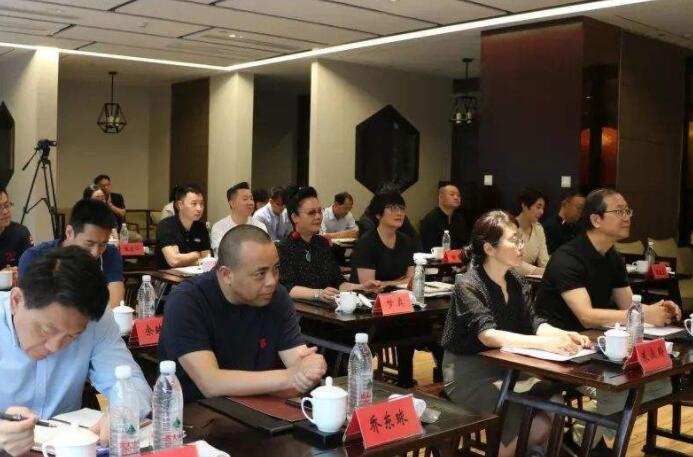 清華公司治理總裁班